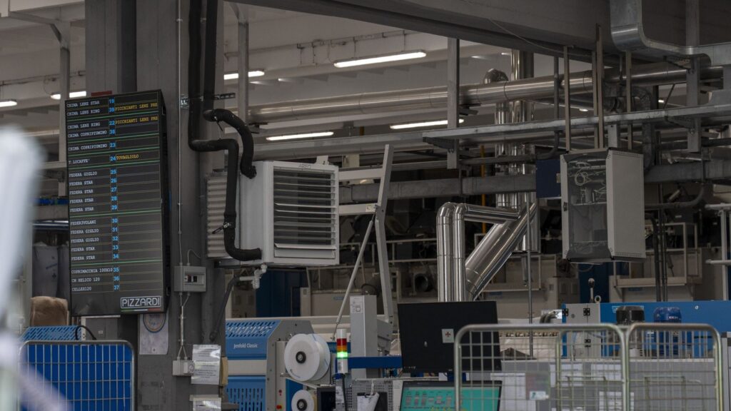 Panoramica impianto HVAC per lavanderia industriale - MV Clima Tecnicaclimatica